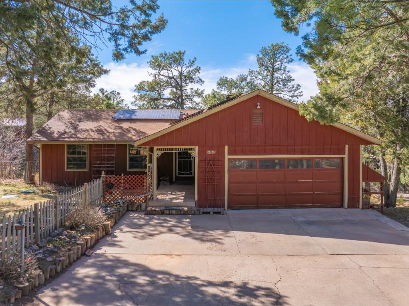 313 Mockingbird Lane